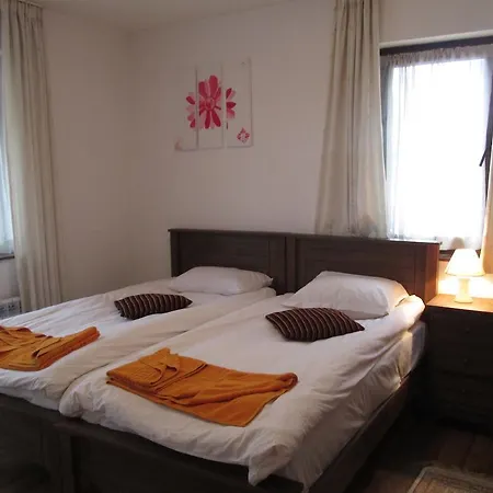 Gramadeto Complex Alexander Services