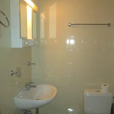 Gramadeto Complex Alexander Services *