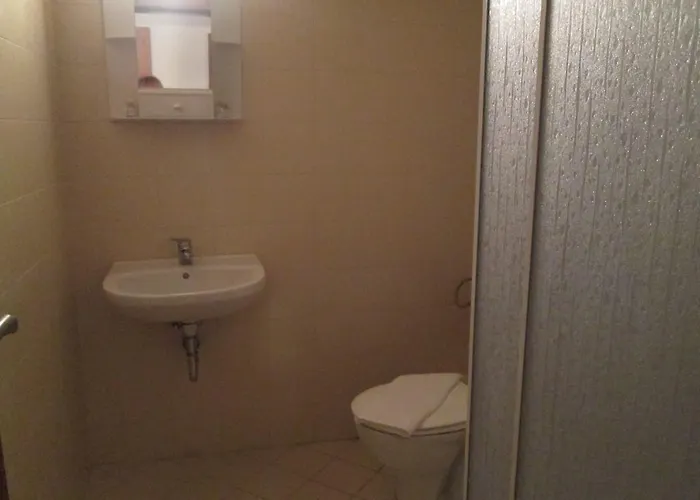 Gramadeto Complex Alexander Services