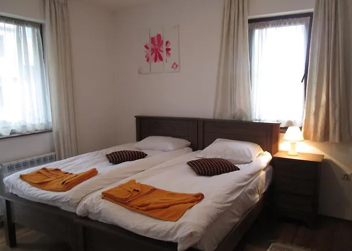 Gramadeto Complex Alexander Services