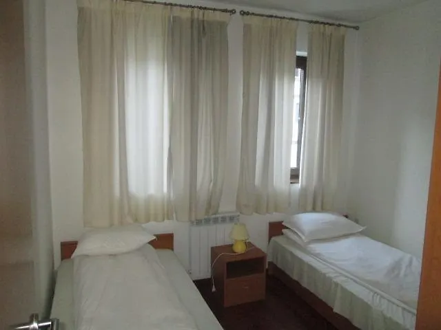 Gramadeto Complex Alexander Services